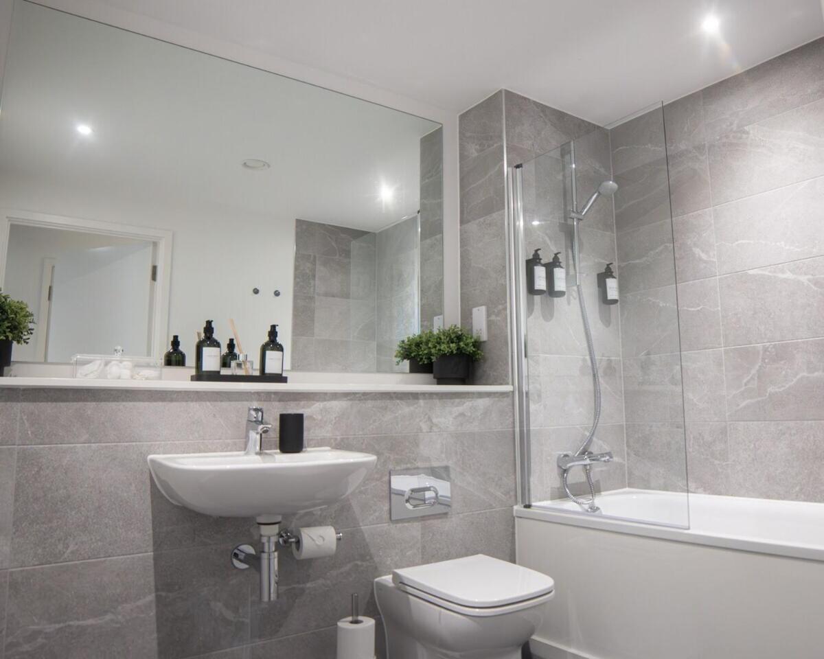 Luxury Mcr 2Bed,2Bath Apartment- Central Location! Manchester Extérieur photo